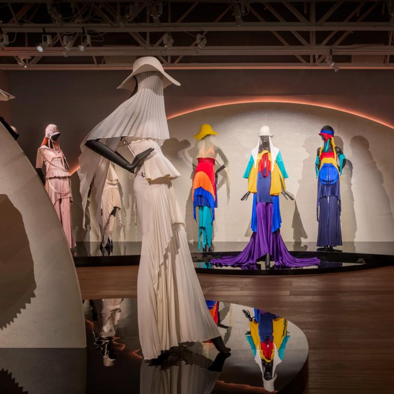 installation view of Robert Wun exhibition