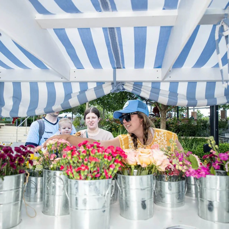 flower truck and guests