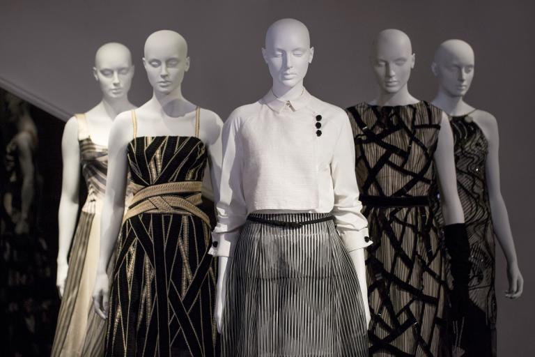 Carolina Herrera exhibition 2016